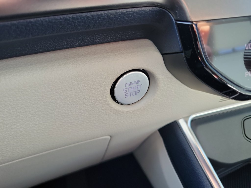 New 2026 Snow White Pearl Kia SX Prestige image 31
