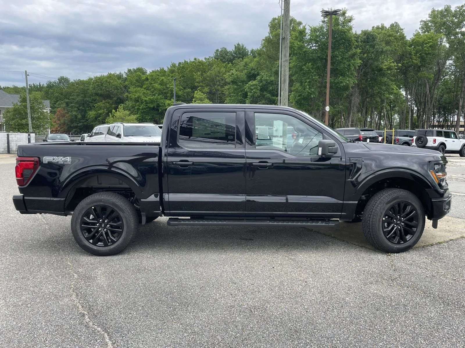 Used 2026 Black Ford XLT image 2