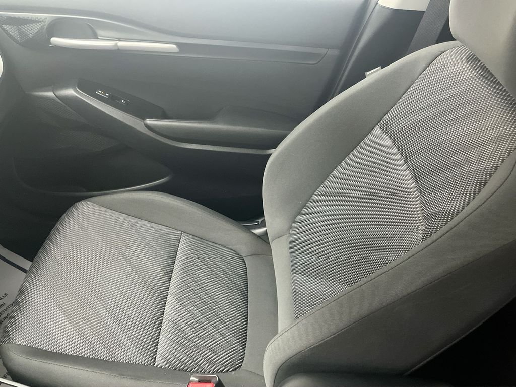 Used 2023 Silver Kia SX image 26