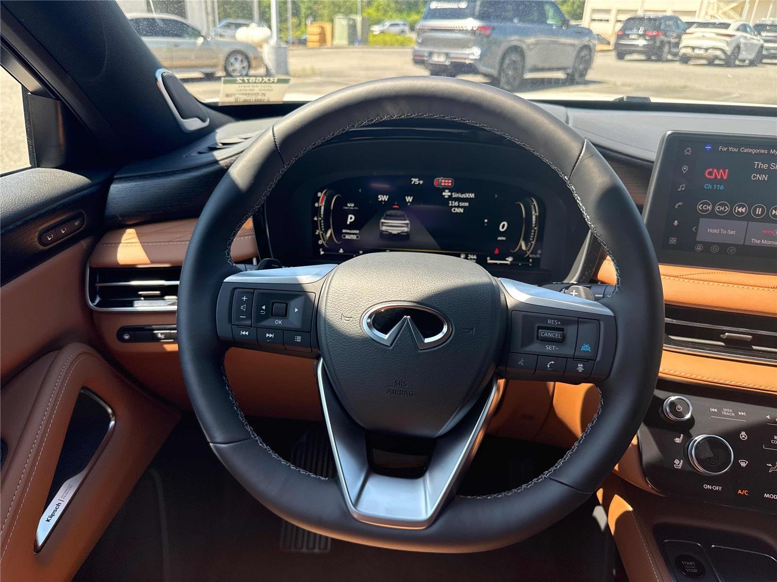New 2027 2T RAD WHT INFINITI Autograph AWD image 17