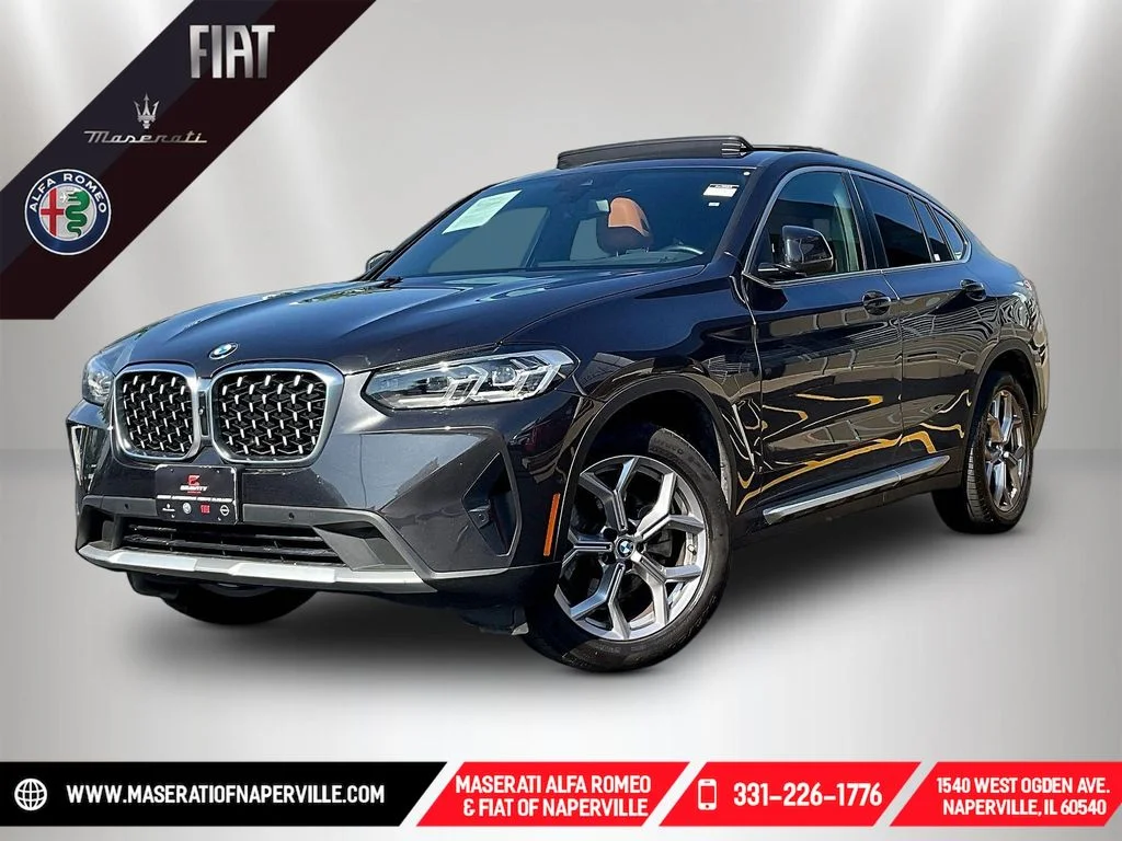 Used 2022  BMW xDrive30i image 1