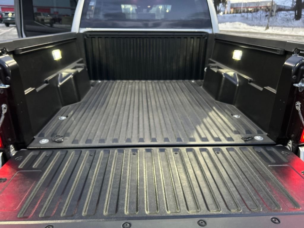 2026 Toyota Tacoma SR5 - Photo 26