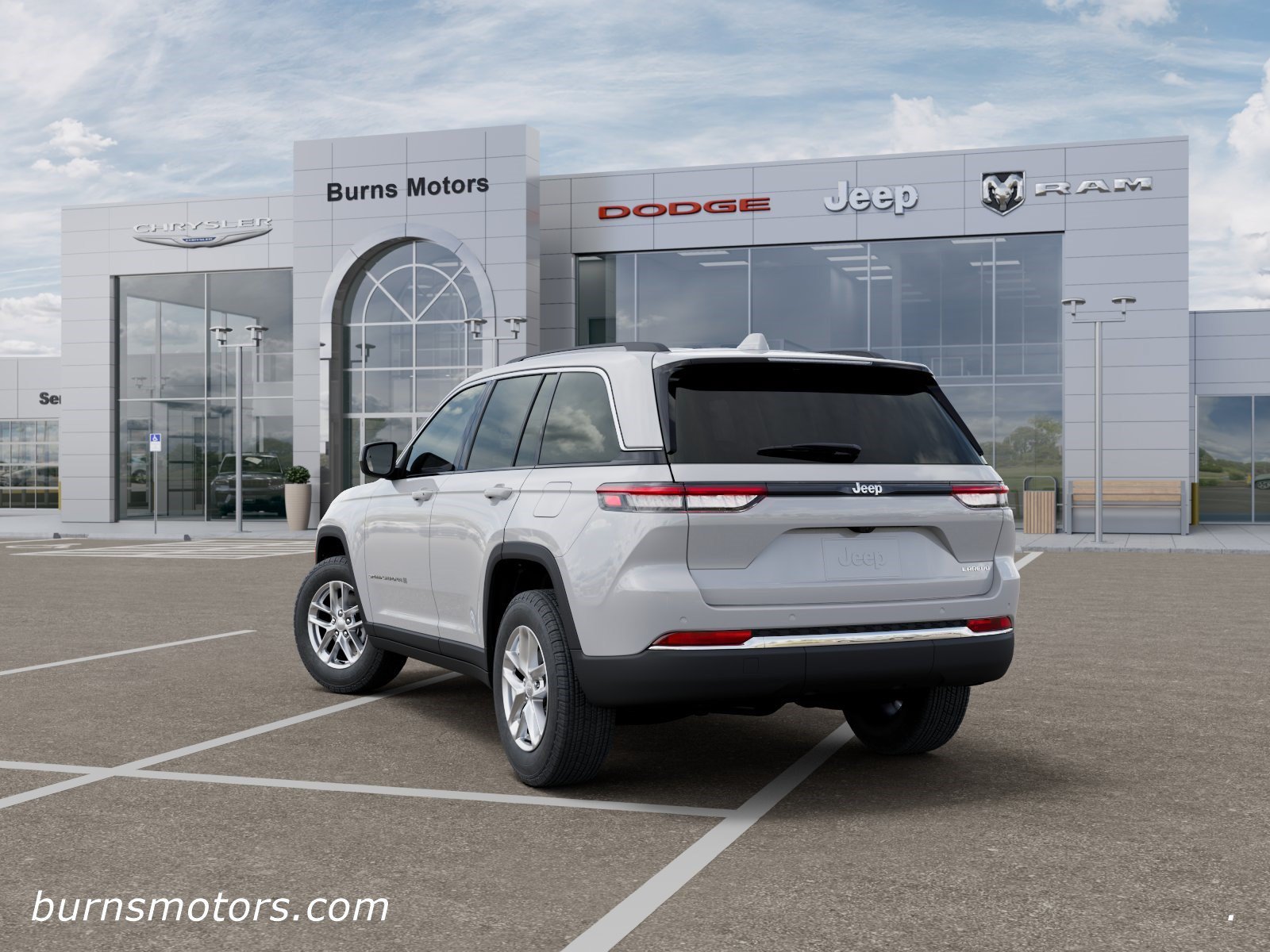 New 2026 Bright White Clear-Coat Exterior Paint Jeep Laredo image 3