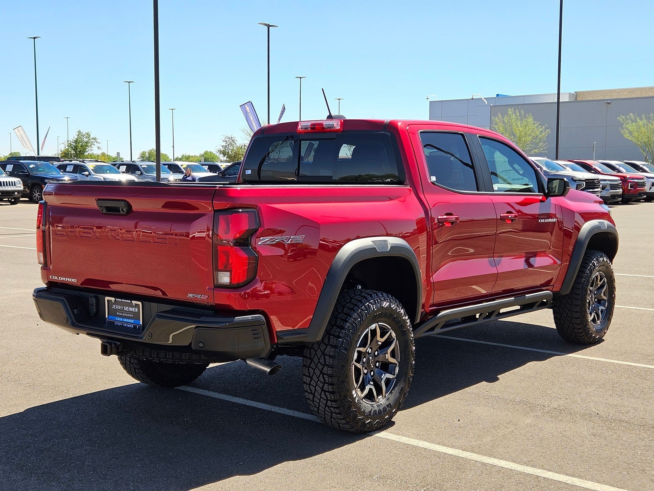 2026 Chevrolet Colorado ZR2 - Photo 11