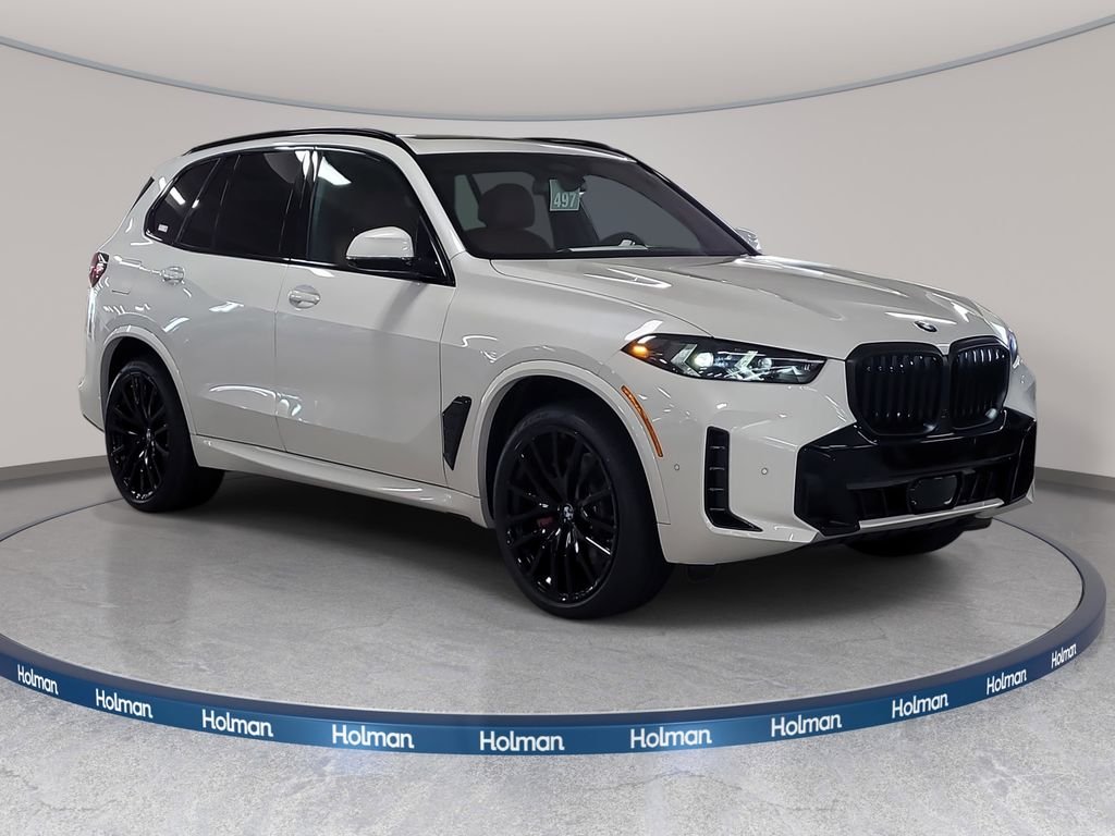 New 2026 Mineral White Metallic BMW sDrive40i image 3