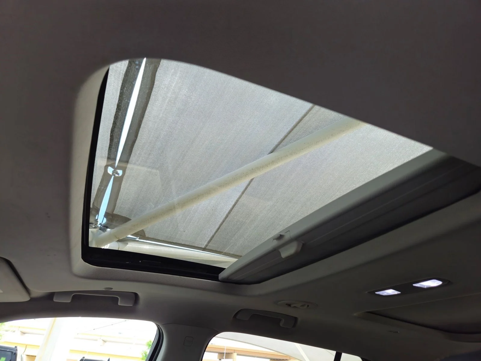 Used 2020 Summit White Chevrolet Premier image 19