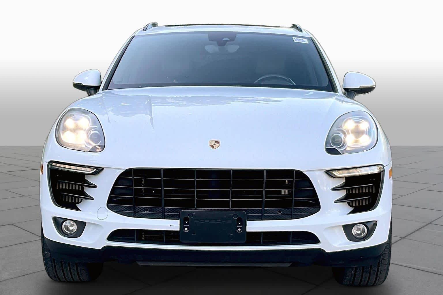 Used 2017 White Porsche S image 3