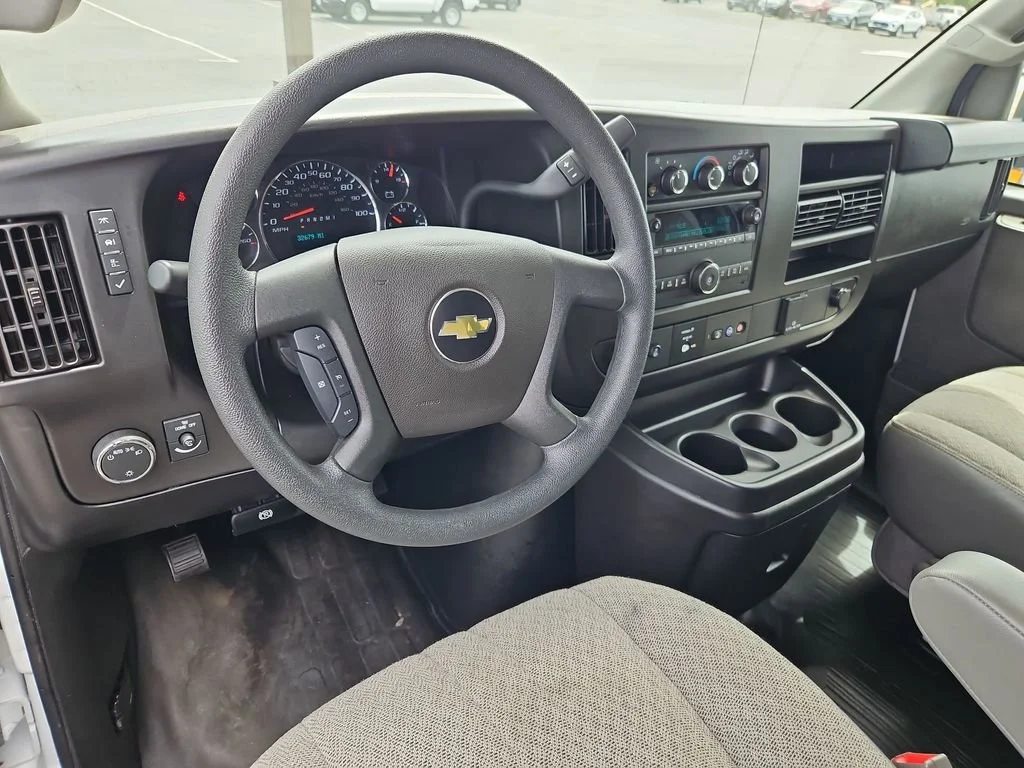 Used 2023 Summit White Chevrolet 1LS image 13