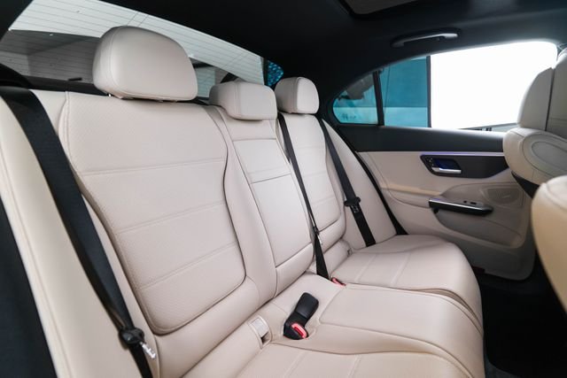 New 2026 Polar White Mercedes-Benz C 300 image 32