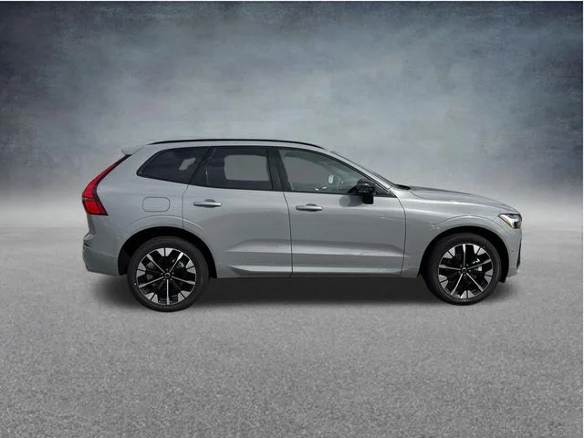 New 2026 Vapour Grey Volvo Plus image 9