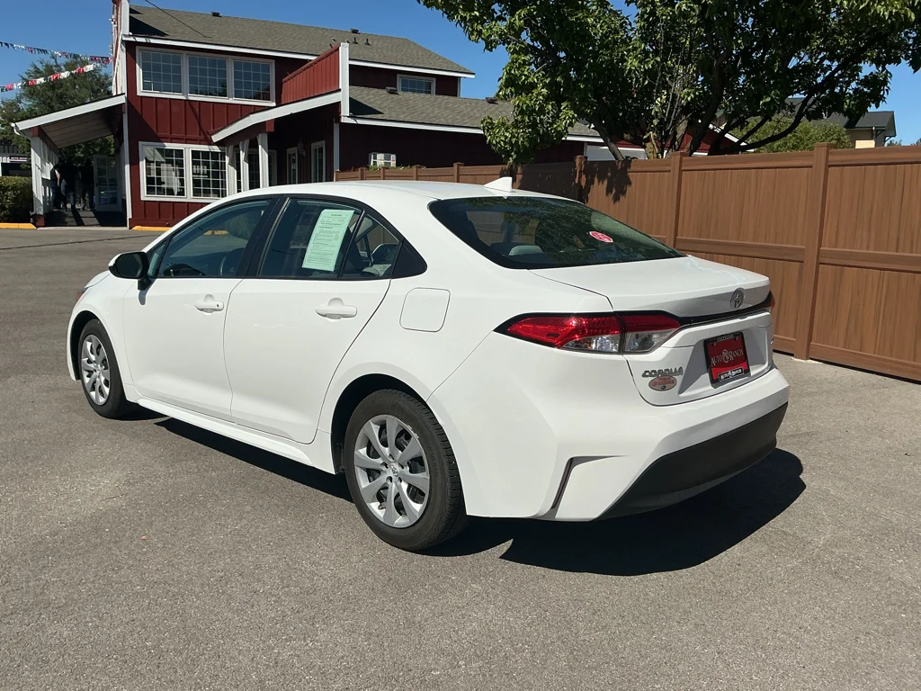 Used 2023 Ice Cap Toyota LE image 7