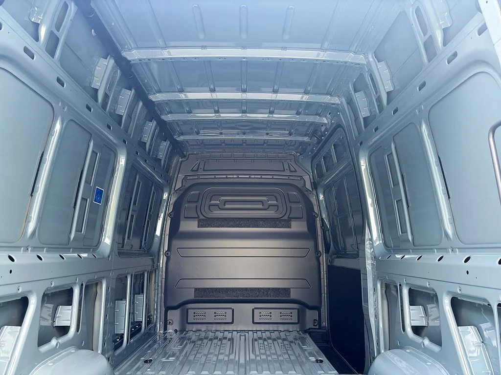 New 2026  Mercedes-Benz Cargo 144 WB image 14
