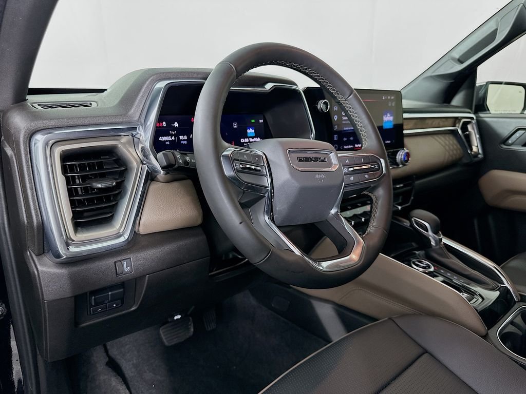 Used 2025 Black GMC Denali image 9