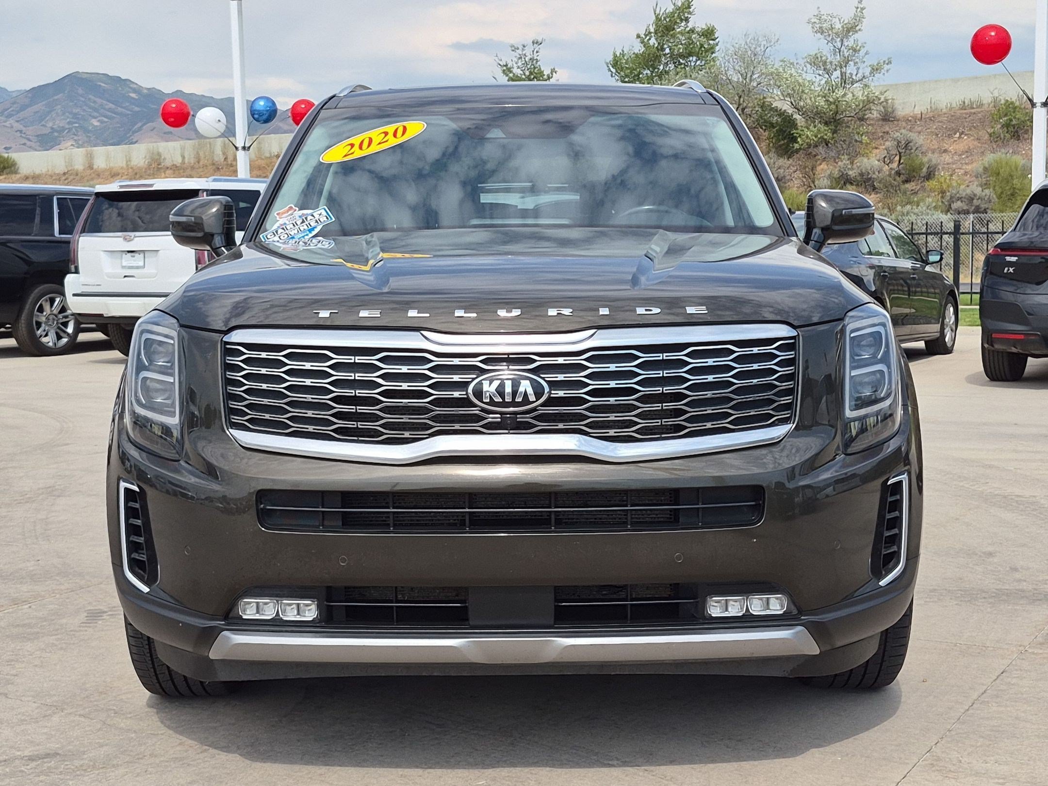 Used 2020 Dark Moss Kia SX image 8