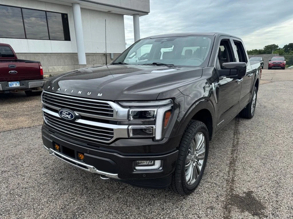 Used 2024 Bronze Metallic Ford Platinum image 3