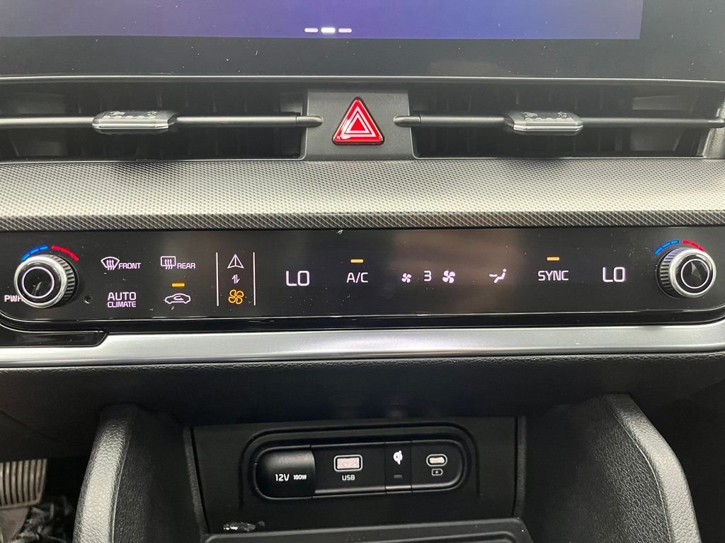 Used 2023 Red Kia SX image 29