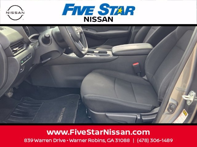 Used 2025 Gray Nissan S image 5