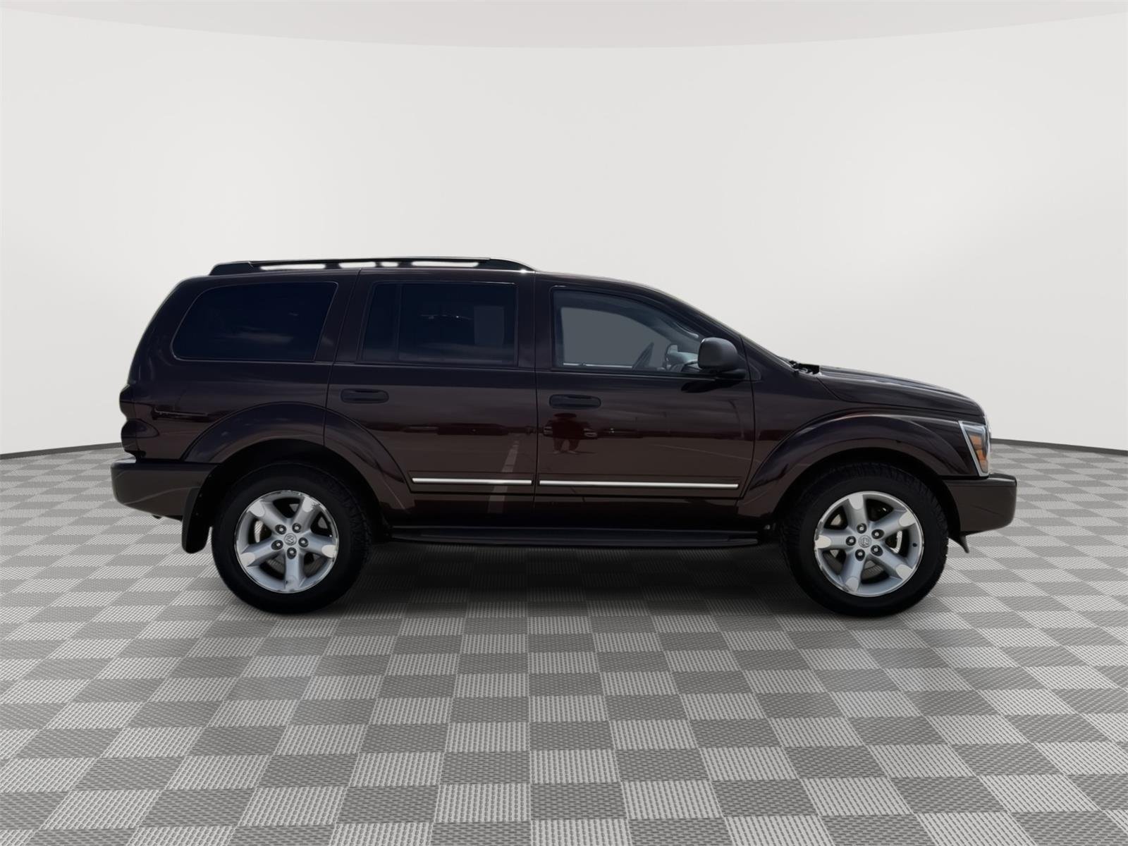 Used 2004 Deep Molten Red Pearl Dodge Limited image 10