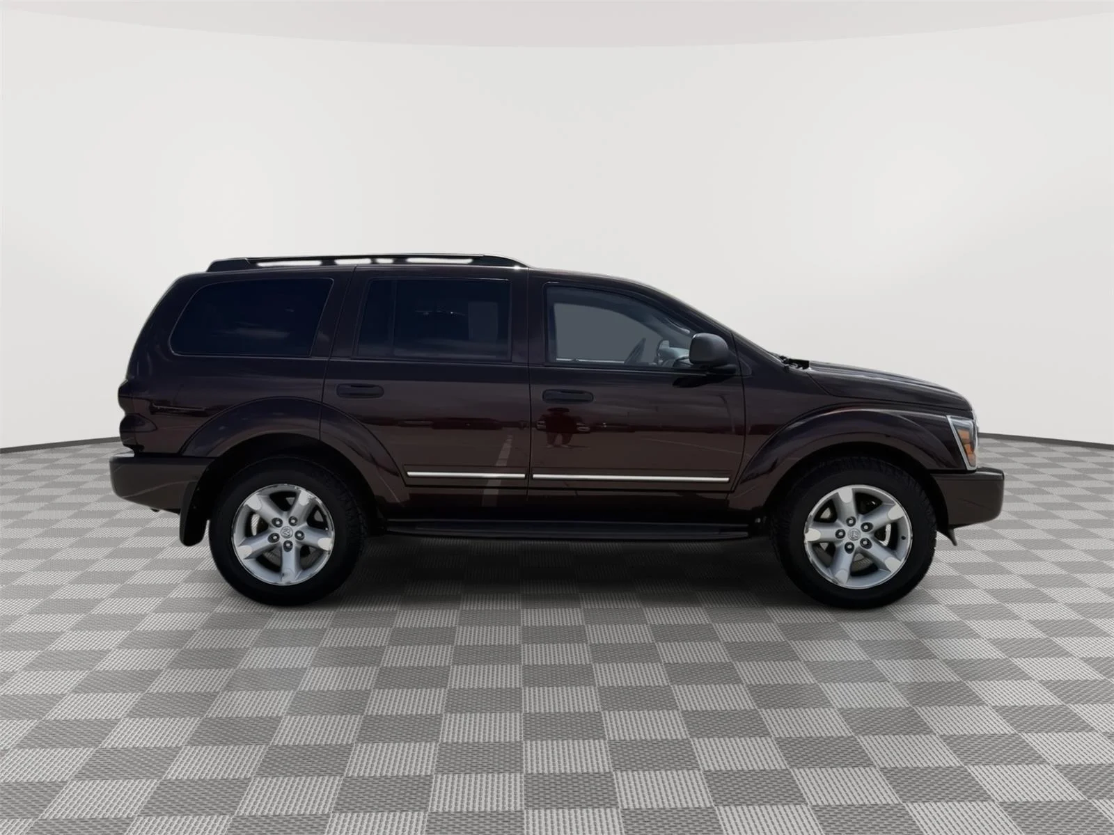 Used 2004 Deep Molten Red Pearl Dodge Limited image 10