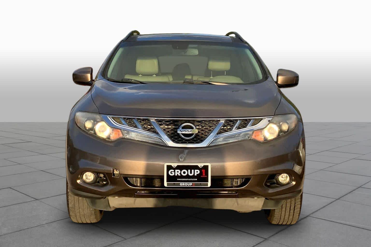 Used 2012 Tinted Bronze Metallic Nissan SL image 3