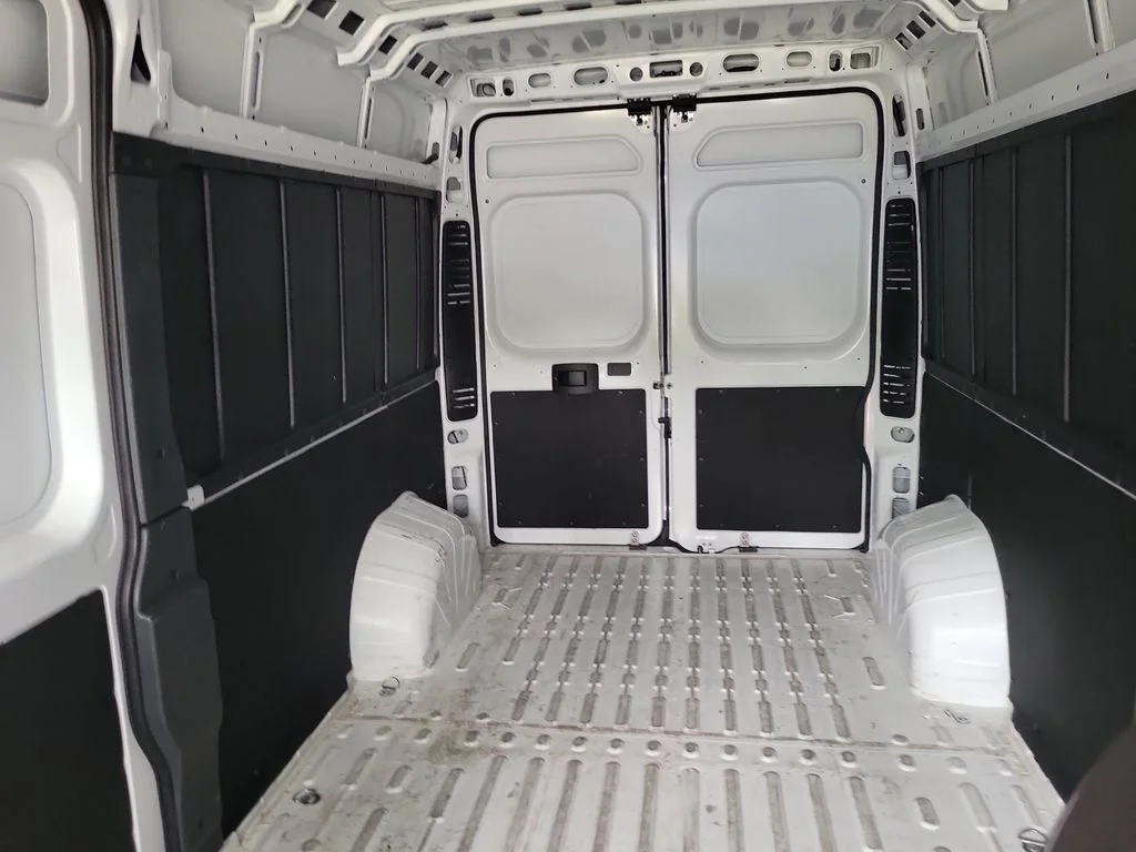 Used 2025 White Ram High Roof image 14