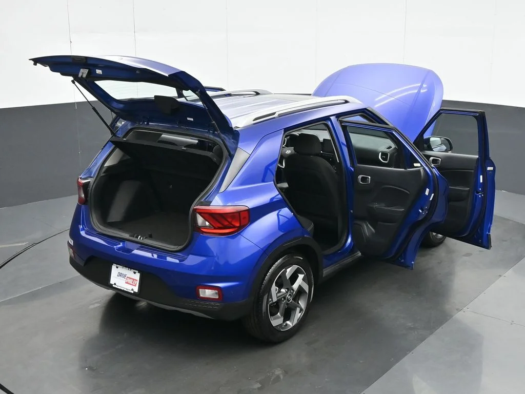 Used 2025 Blue Hyundai SEL image 39