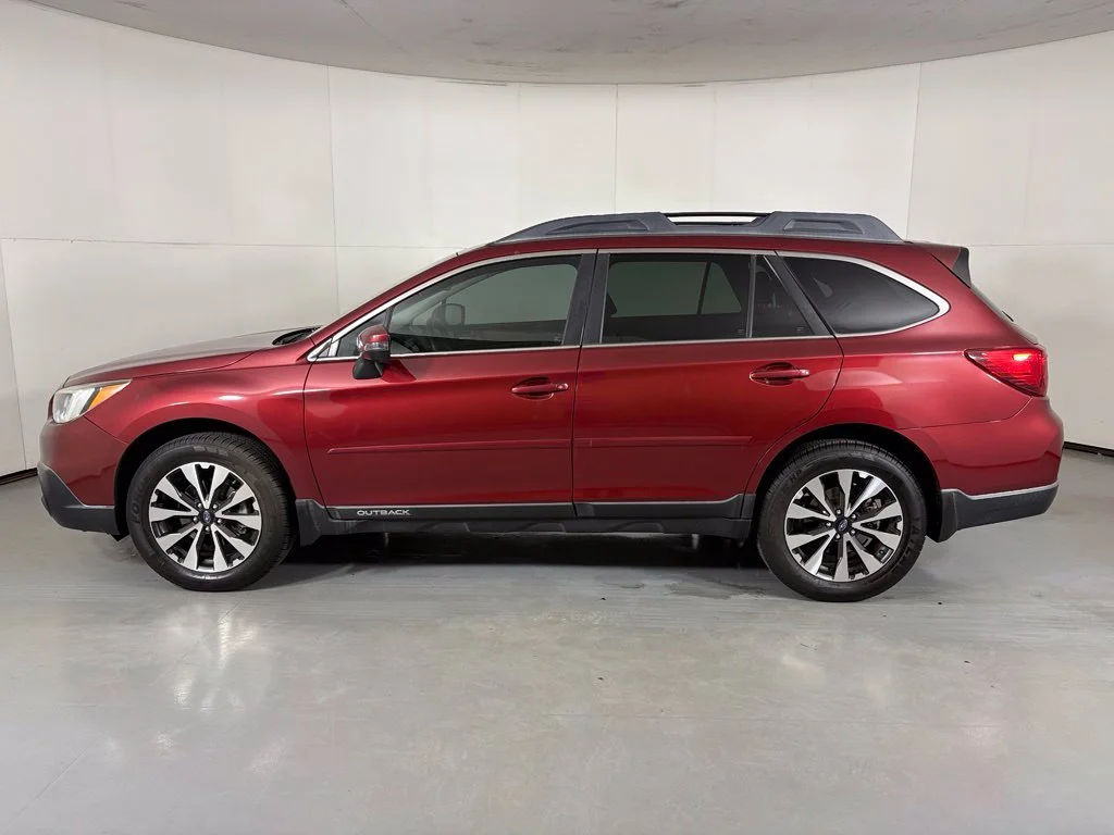 Used 2017 Red Subaru 2.5i image 5