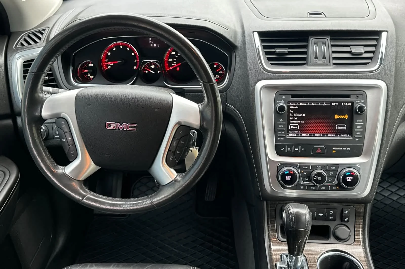 Used 2014 White Diamond Tricoat GMC SLT image 14
