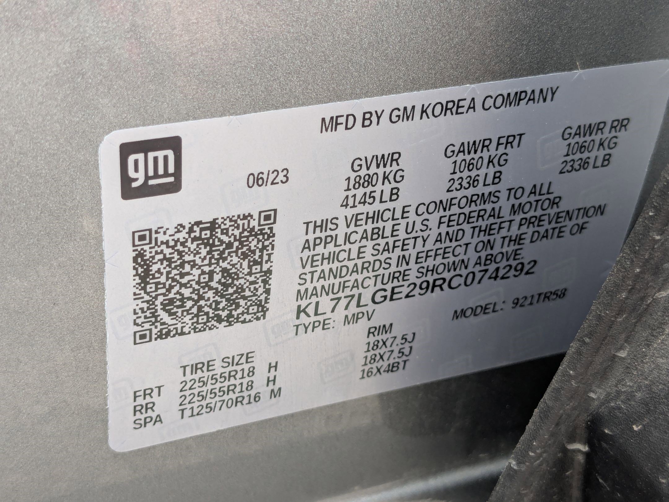 Used 2024 Sterling Gray Metallic Chevrolet 1RS image 33