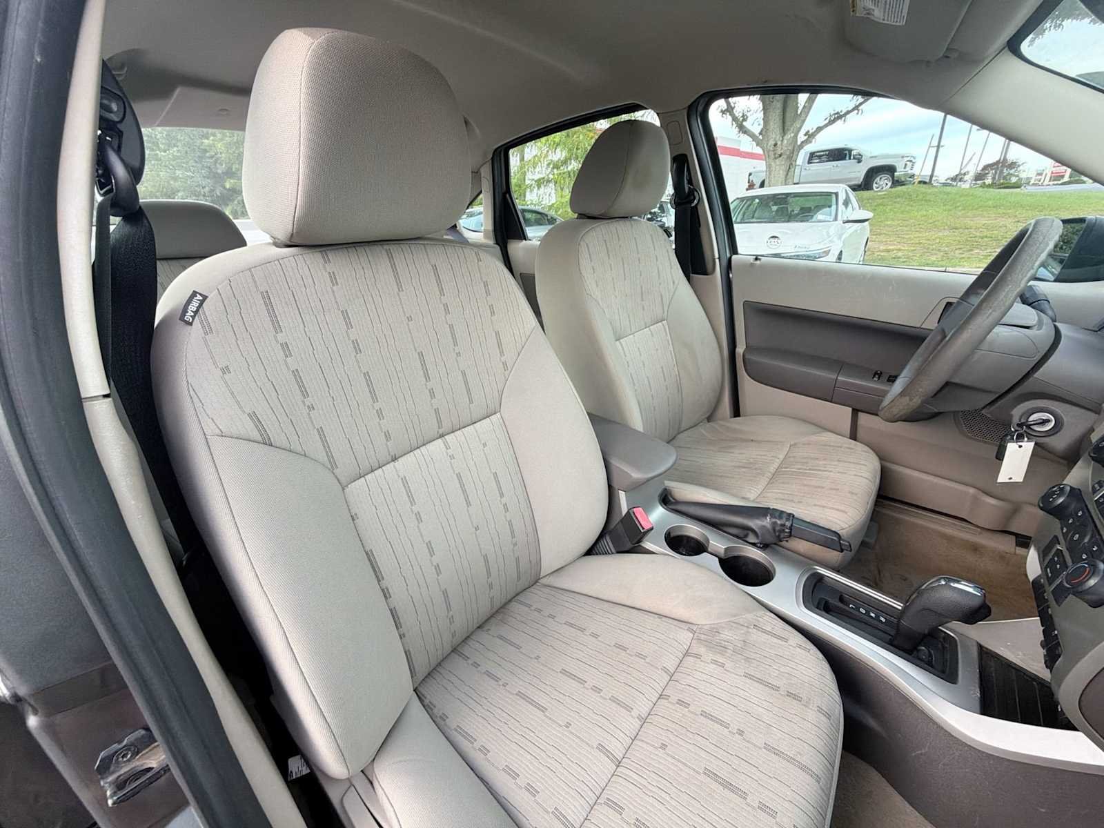 Used 2010 Sterling Grey Metallic Ford SE image 17