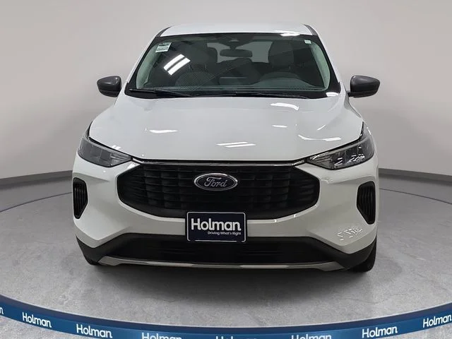 Certified Used 2023 Oxford White Ford Active image 2