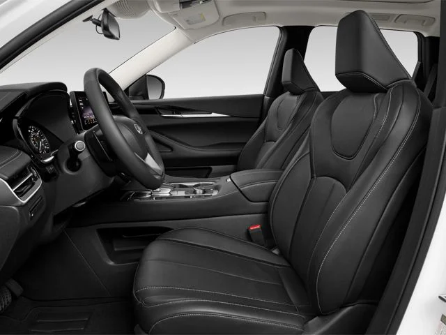 Used 2023 Majestic White INFINITI LUXE image 10