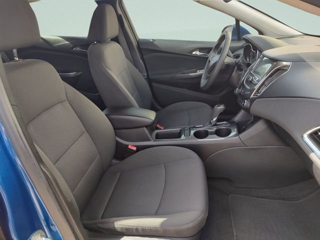 Used 2018 Blue Chevrolet LT image 29