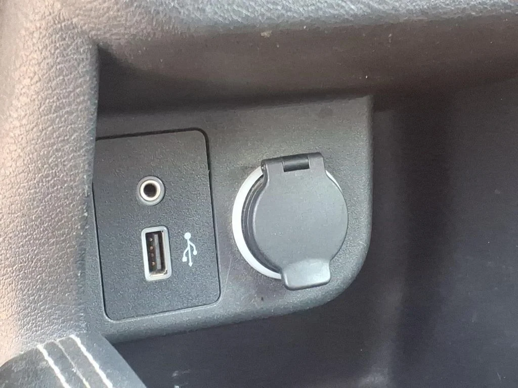 Used 2018 Black Nissan SV image 18