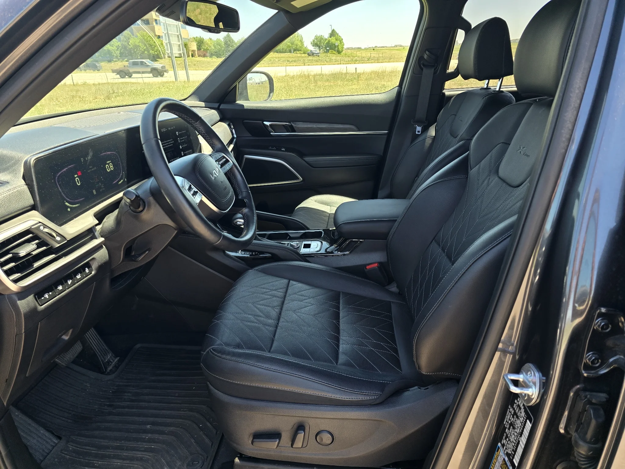 Used 2024 Gravity Gray Kia EX X-Line image 12