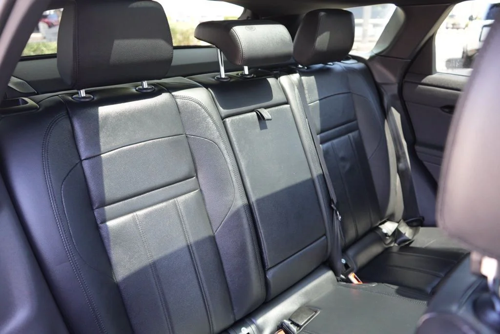 Certified Used 2024  Land Rover Dynamic image 8
