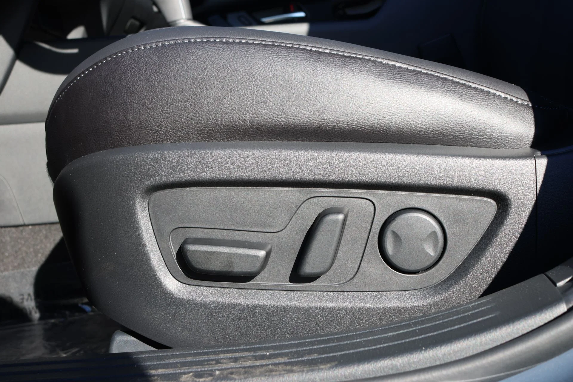 2026 Mazda CX-50 Premium Plus - Photo 21