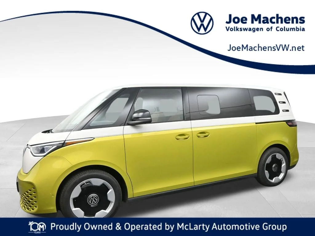 2025 Volkswagen ID. Buzz Pro S Plus 4Motion's photo