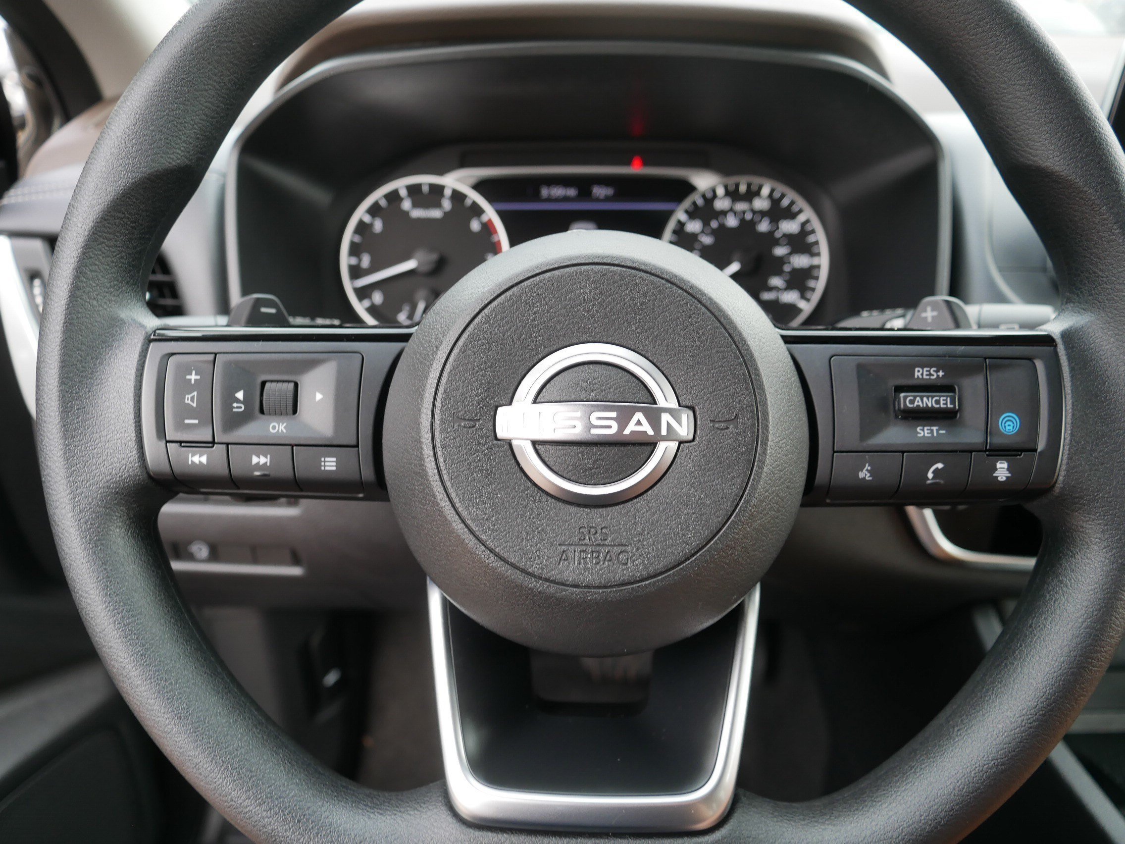 Certified Used 2023 Gun Metallic Nissan SV image 25