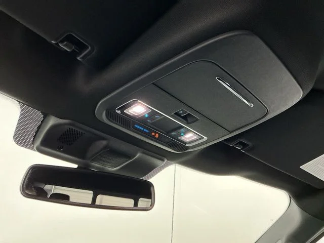 Certified Used 2024  Ford Lariat image 23