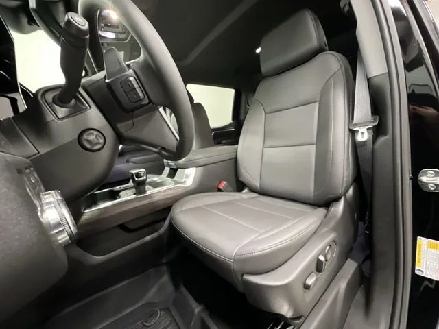 2026 GMC Sierra 1500 SLT - Photo 19
