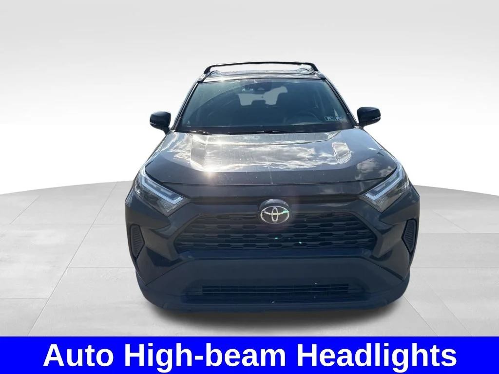 Used 2022 Black Toyota XLE image 10