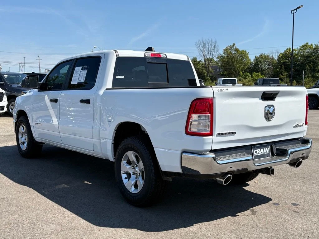 Used 2024 White Ram Big Horn/Lone Star image 5