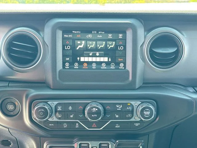 Used 2022 Red Jeep Unlimited Sport S image 18