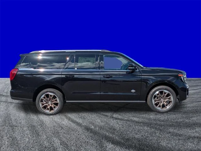 New 2027 Agate Black Metallic Ford MAX King Ranch® image 3
