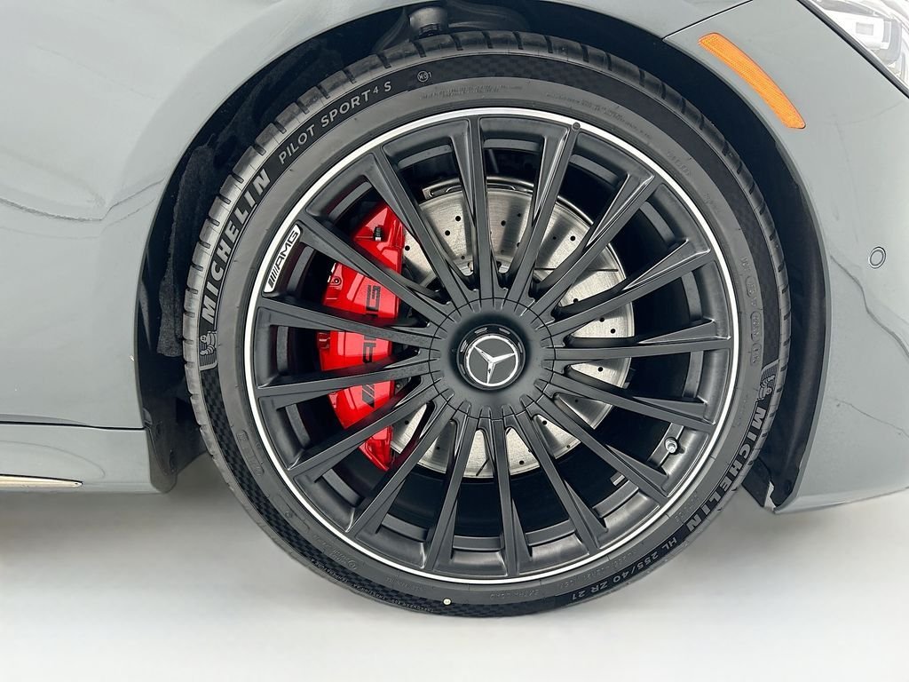 New 2026 MANUFAKTUR Silicon Grey Mercedes-Benz S 63 E AMG® image 31