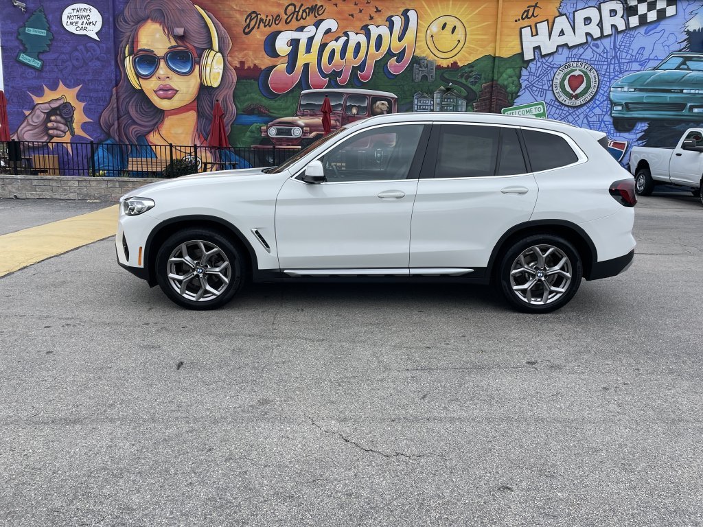 Used 2023 White BMW xDrive30i image 2