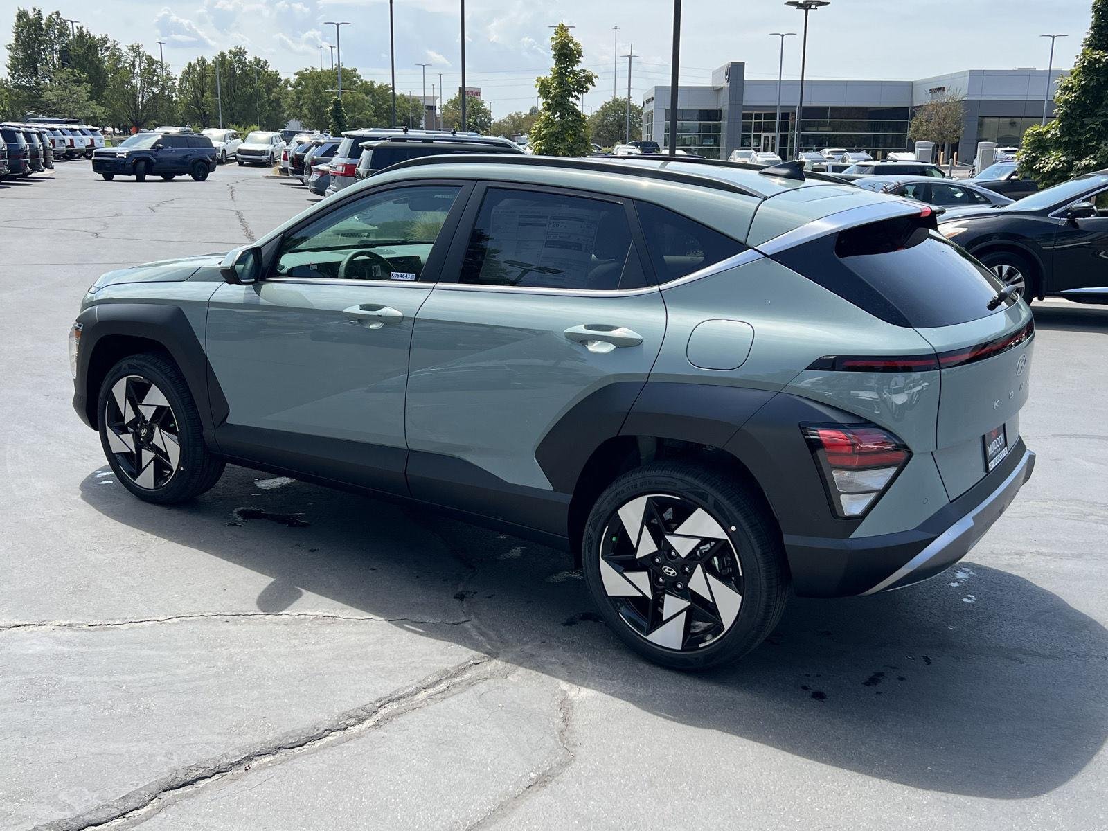 New 2027 Mirage Green Hyundai Limited image 9