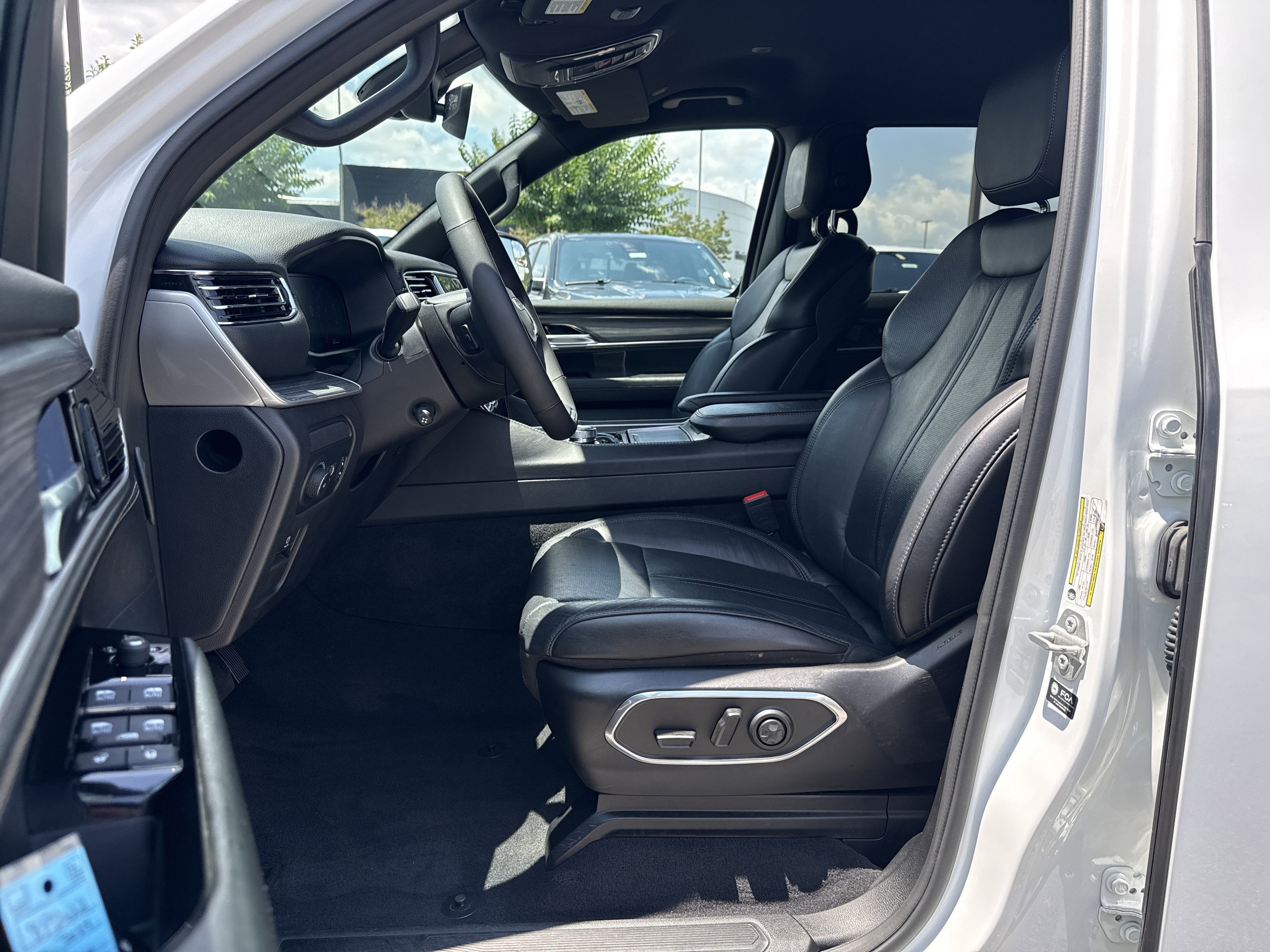 Used 2024 Bright White Clearcoat Jeep Series II image 9