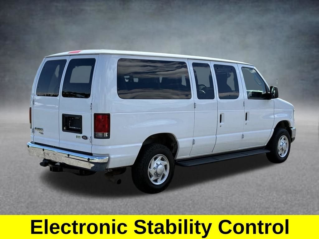 Used 2014 Oxford White Ford XLT image 5
